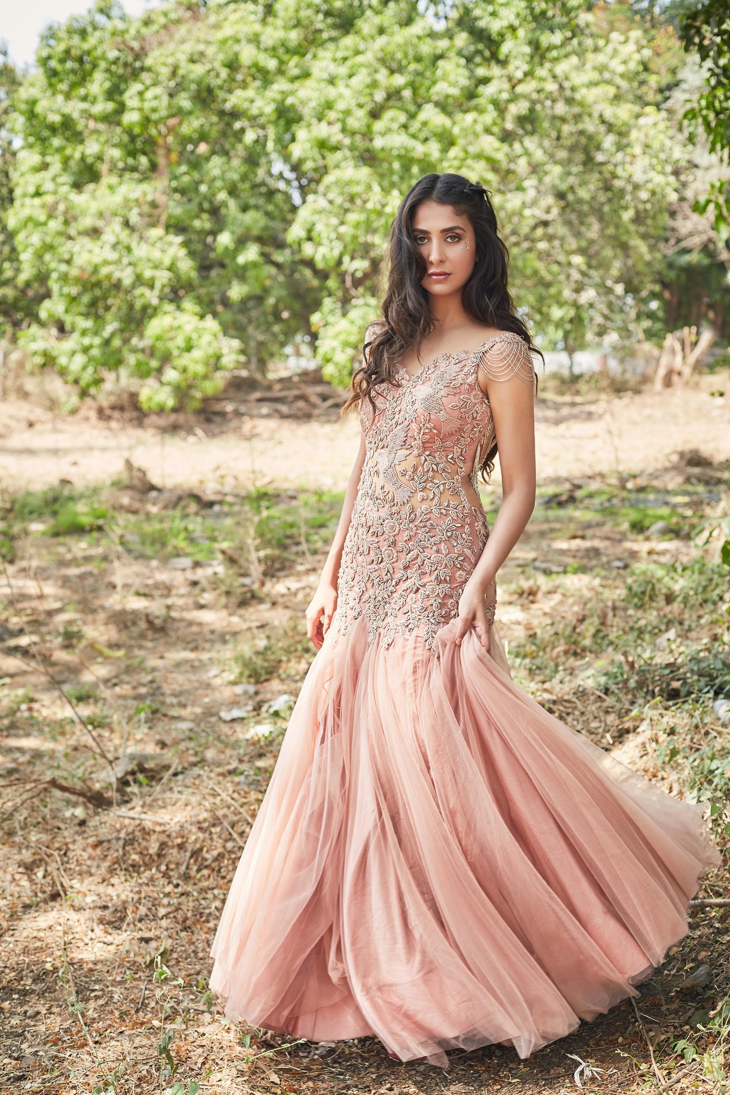 Onion pink Back Tassel Flounced Gown