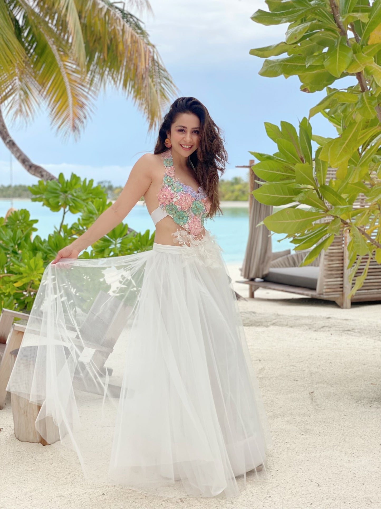 Halter Neck Blouse with Flounce Skirt