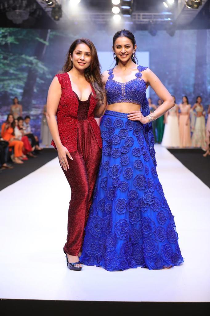 BOMBAY TIMES FASHION WEEK
